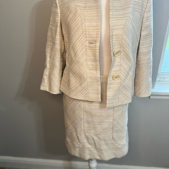 Brooks Brothers skirt suit woman 2 4
cream Silver Pink NWT Jacquard Cropped - Picture 10 of 16